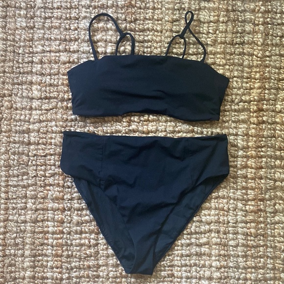 Vuori Swim Vuori Dune Black 2piece Athletic Comfortable Bikini High